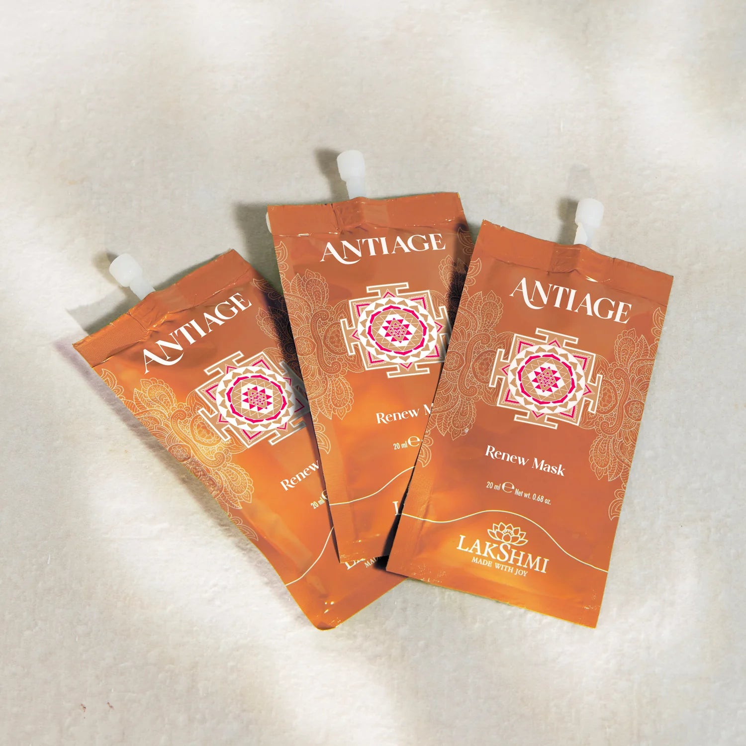 RENEW MASQK - Masque révélateur et éclat aux Exosomes Anti-Âge (1 sachet)